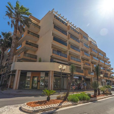 Apartment Saint James-13 By Interhome Le Lavandou Exterior photo